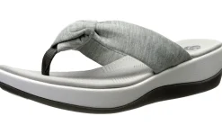 Sandals>Clarks of England Clarks Women Arla Glison Thong Sandals with Arch Support