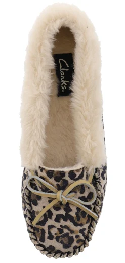 Slippers><noscript><img width=