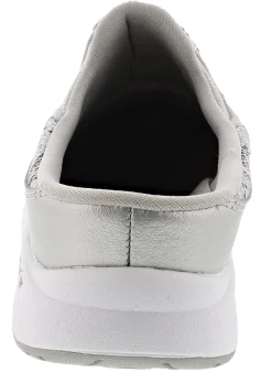 Walking><noscript><img width=