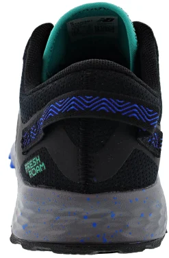 Walking|Casual><noscript><img width=