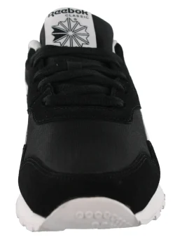 Walking|Casual><noscript><img width=