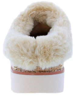 Slippers><noscript><img width=