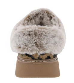 Slippers><noscript><img width=