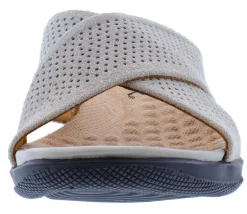 Slippers|Sandals><noscript><img width=