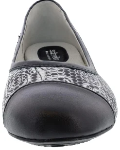 Casual><noscript><img width=