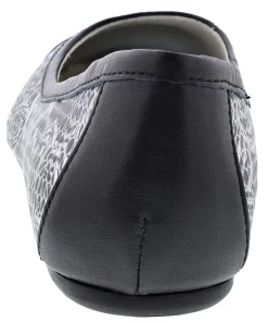 Casual><noscript><img width=